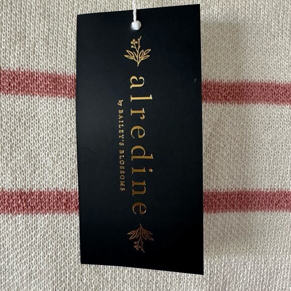 Alredine by Bailey’s Blossoms Pink Star Knit Sweater NEW - Picture 5 of 5